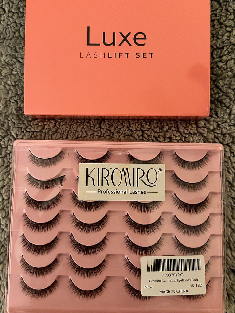 Luxe Cosmetic Lash Lift Set and eyelash strips